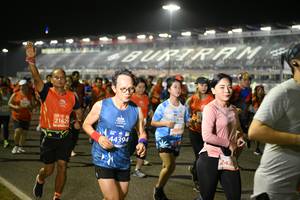 BIB: 21629, 2889, 44394, 244
                            <button type="button" onclick="openModal(10705133)" class="btn btn-primary btn-sm float-right btn-popup" data-toggle="modal" data-target=".modal-high-quality">
                        <i class="fas fa-shopping-cart"></i> Add to Cart
                    </button>
                                            <button type="button" onclick="isThisMe(10705133, true)" class="btn btn-success btn-sm float-right btn-popup btn-isme hidden" data-toggle="tooltip" data-placement="bottom" title="นี่คือรูปของคุณใช่ไหม คลิกที่นี่เพื่อเอาเข้าอัลบั้ม">
                        <i class="fas fa-plus"></i> Add to album
                    </button>
                    <button type="button" onclick="isThisMe(10705133, false)" class="btn btn-warning btn-sm float-right btn-popup btn-isnotme hidden">
                        <i class="fas fa-ban"></i> Remove from album
                    </button>